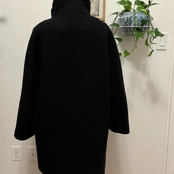 J Crew Black Cocoon Villa coat italian stadium cloth wool tortoise button funnel - Picture 8 of 11